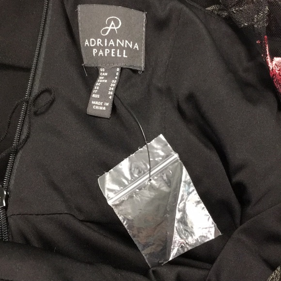 Formal floral floor length gown - Picture 8 of 9